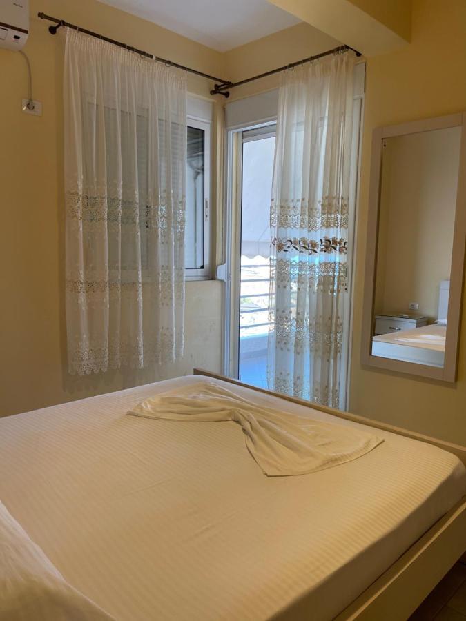 Oni'S Apartments Saranda Kültér fotó
