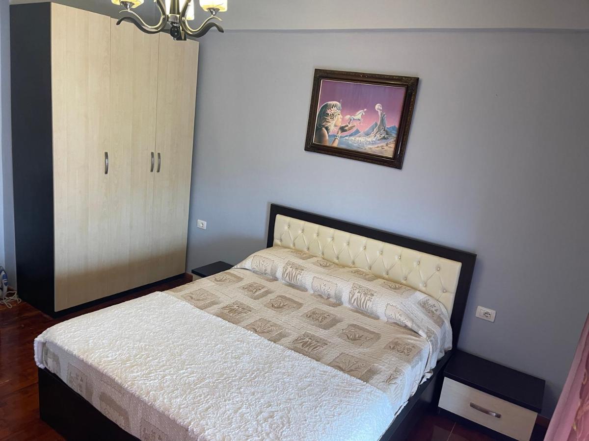 Oni'S Apartments Saranda Kültér fotó