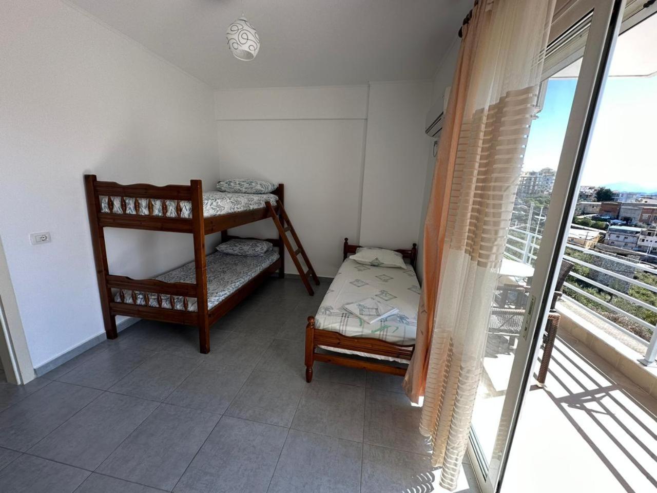 Oni'S Apartments Saranda Kültér fotó